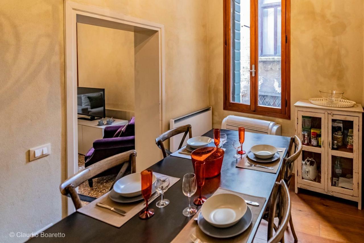 Gondola Bianca Venisejetaime Apartment ภายนอก รูปภาพ
