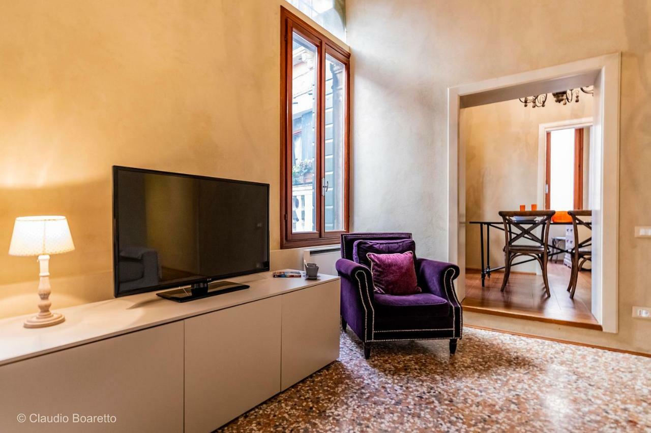 Gondola Bianca Venisejetaime Apartment ภายนอก รูปภาพ