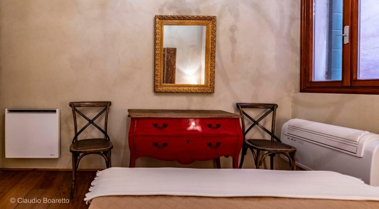 Gondola Bianca Venisejetaime Apartment ภายนอก รูปภาพ